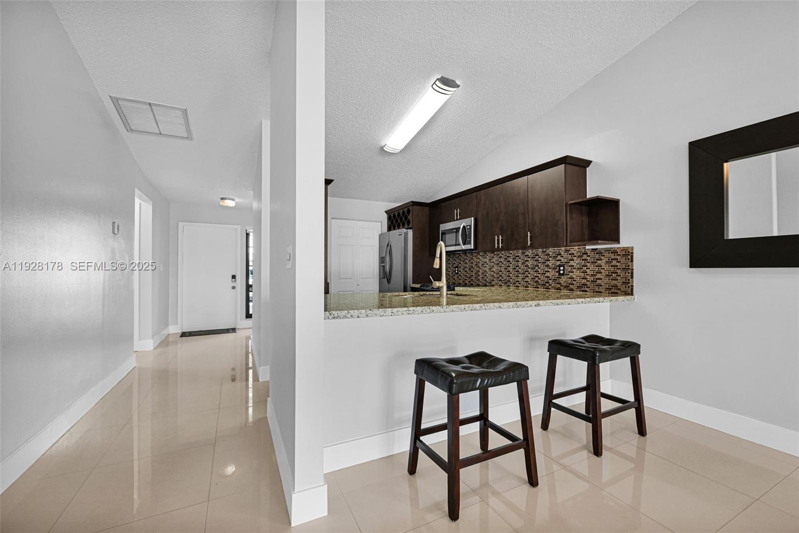 PEMBROKE LAKES SECTION SE - Residential Lease