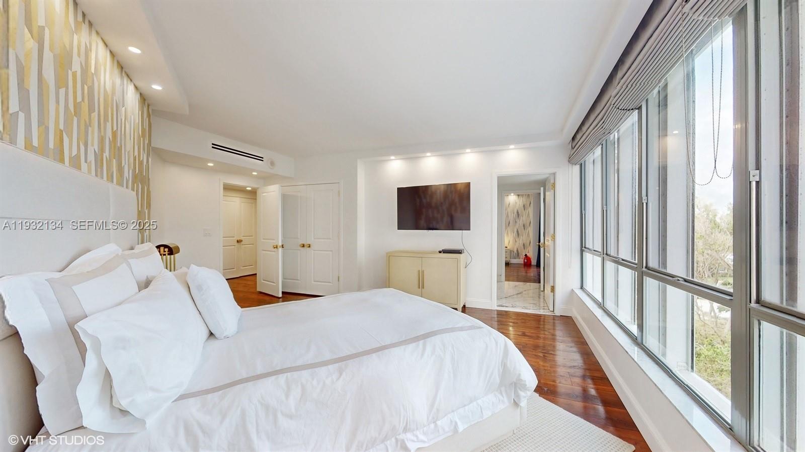 BAL HARBOUR 101 CONDO - Residential