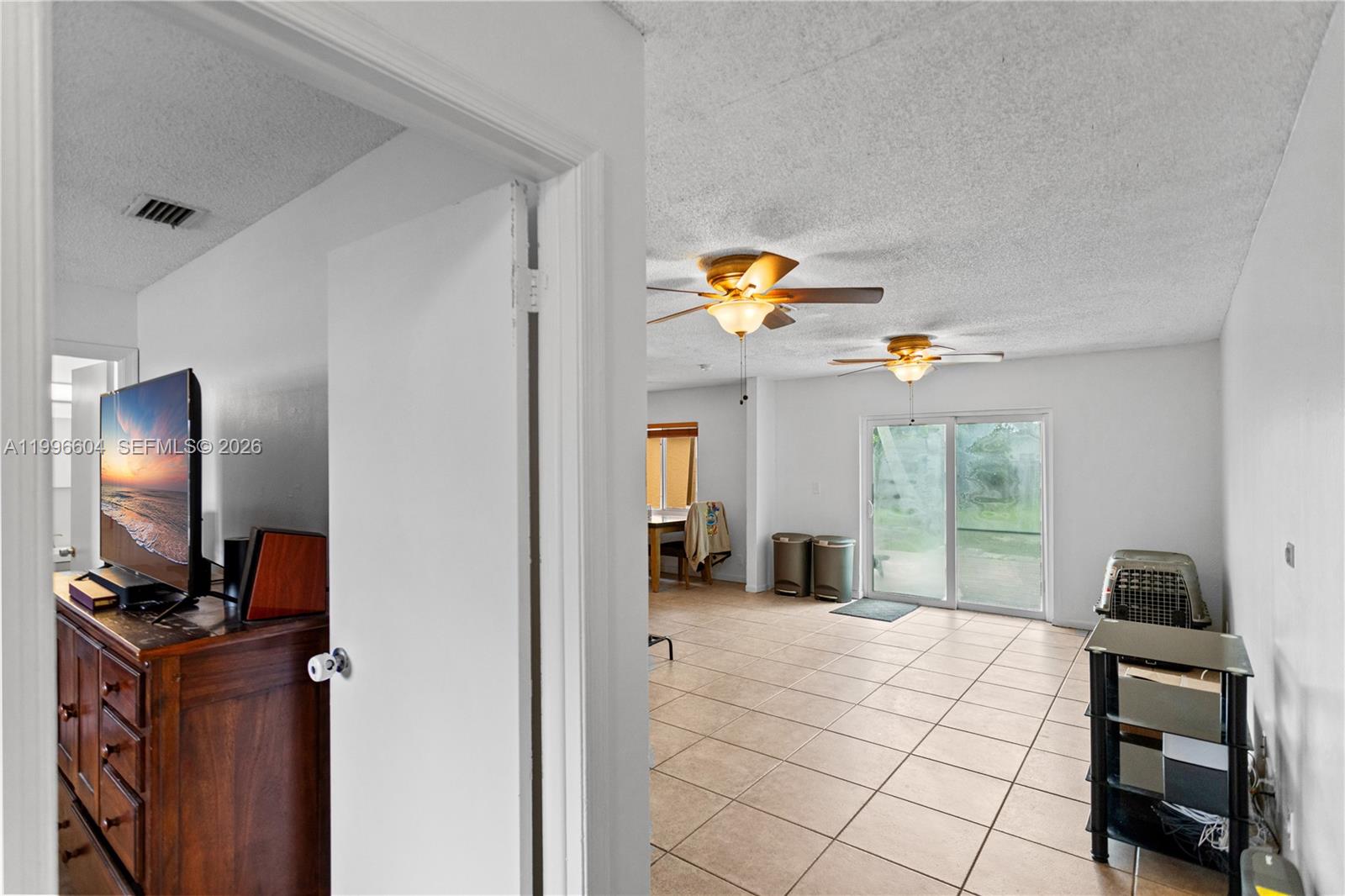 NORTH LAUDERDALE VILLAGE - Residential