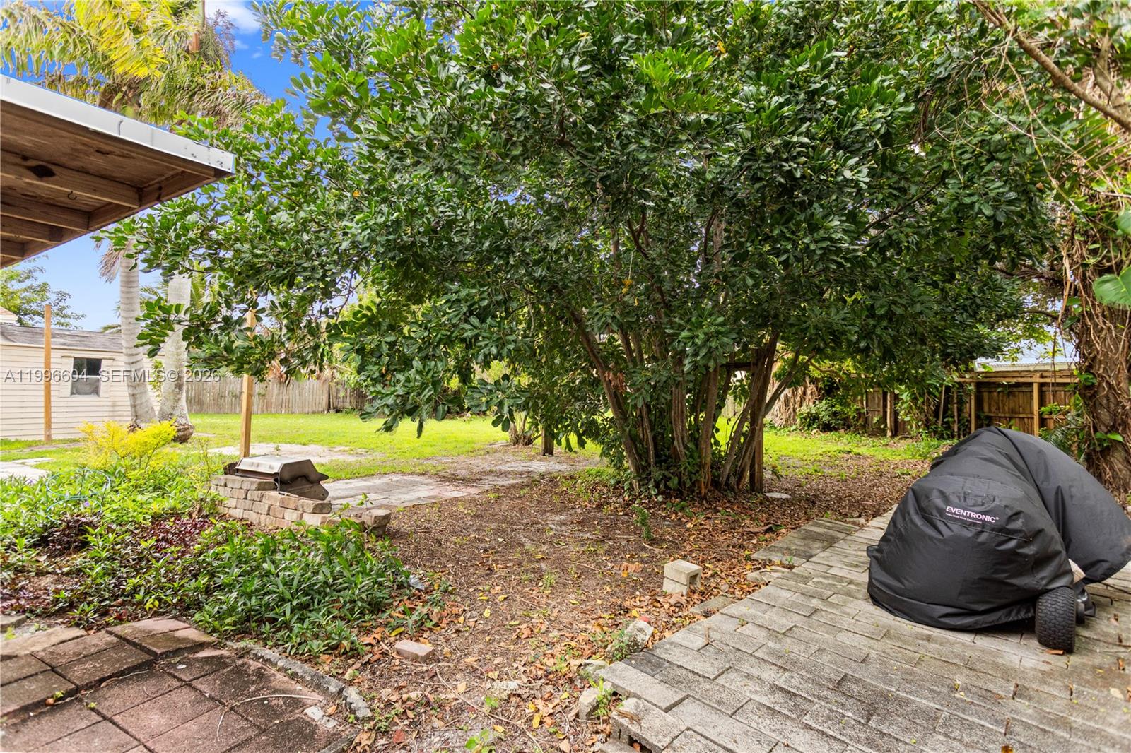 NORTH LAUDERDALE VILLAGE - Residential