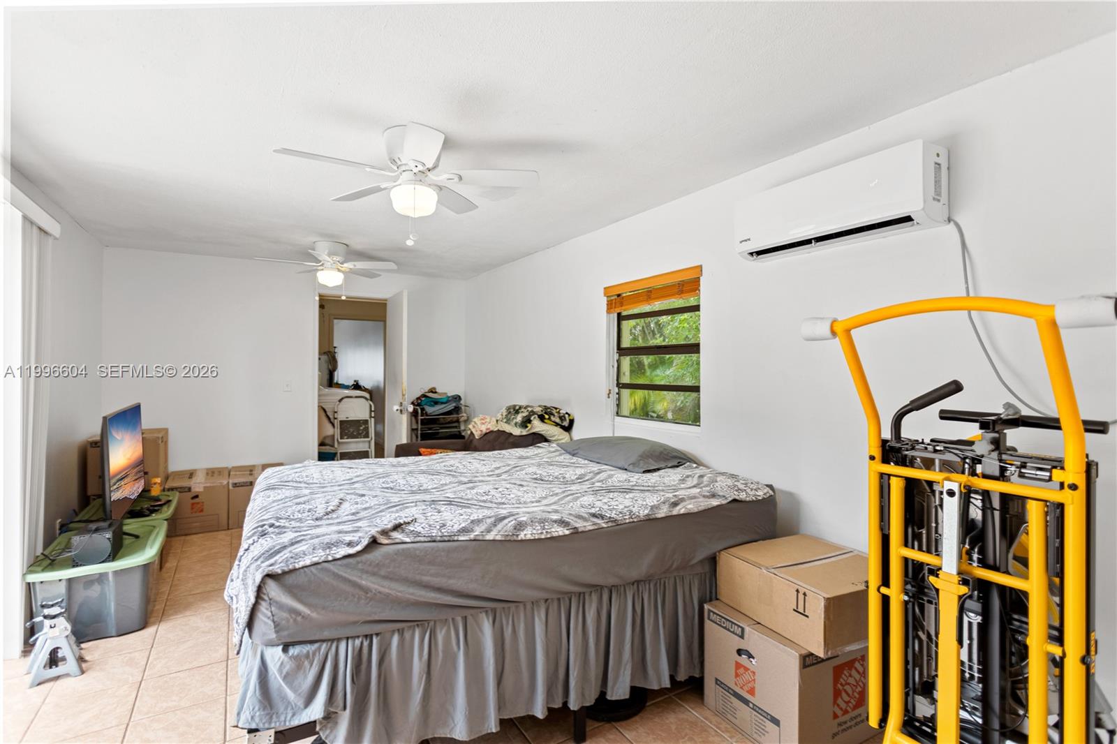 NORTH LAUDERDALE VILLAGE - Residential