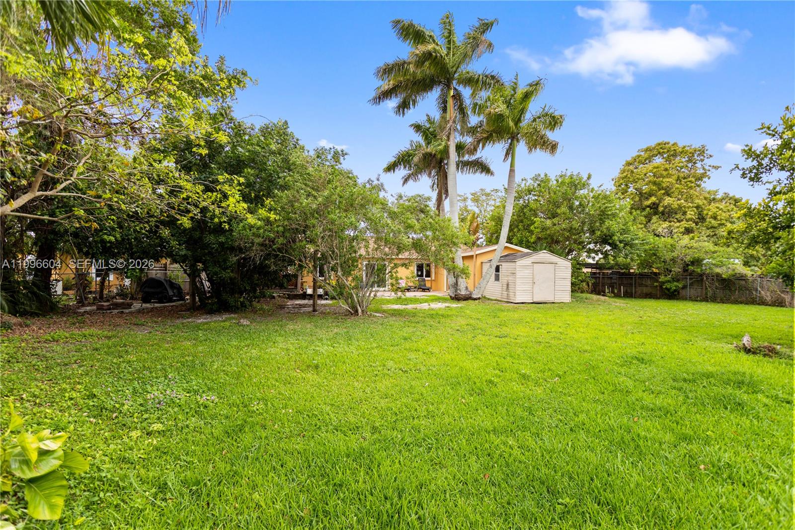 NORTH LAUDERDALE VILLAGE - Residential