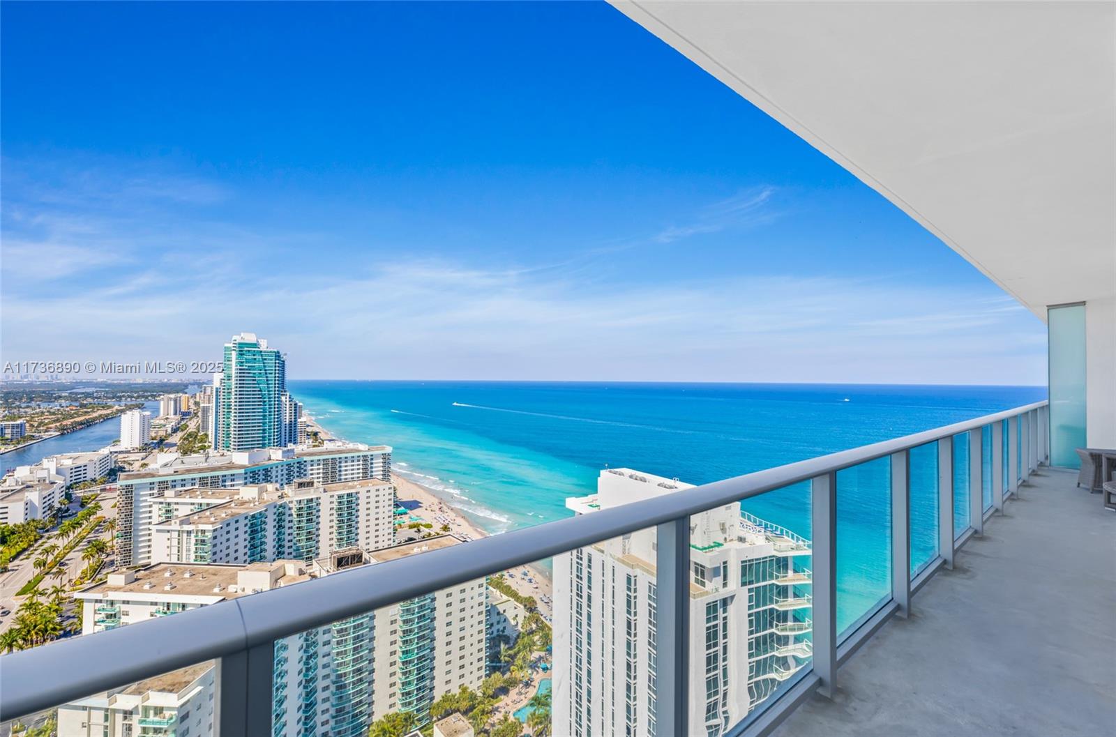 4111 S Ocean Dr 2904, Hollywood, Broward County, Florida - 2 Bedrooms  
2 Bathrooms - 