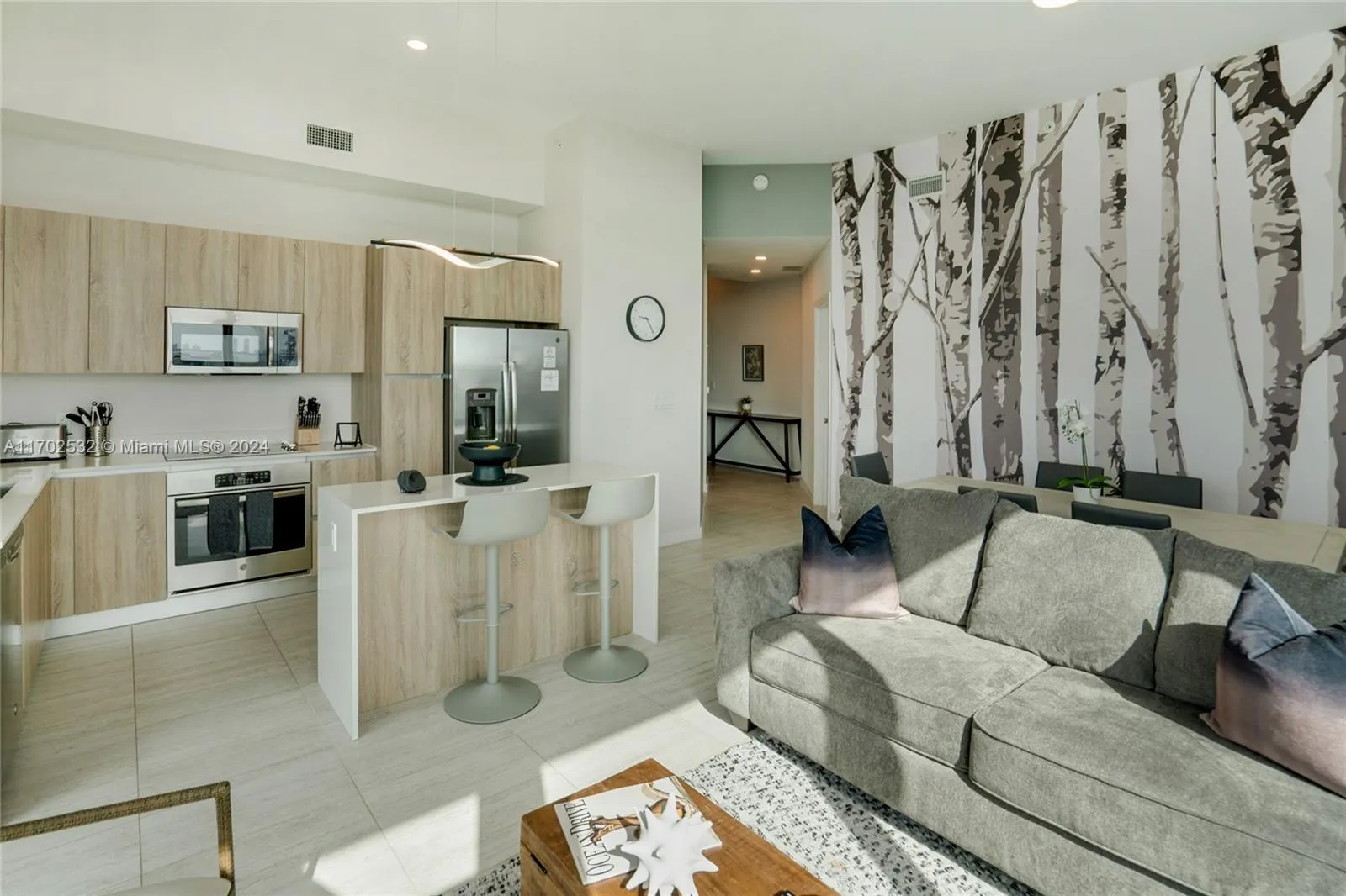 Miami, Florida 33137, United States, 2 Bedrooms Bedrooms, ,2 BathroomsBathrooms,Residential,Pending,28965