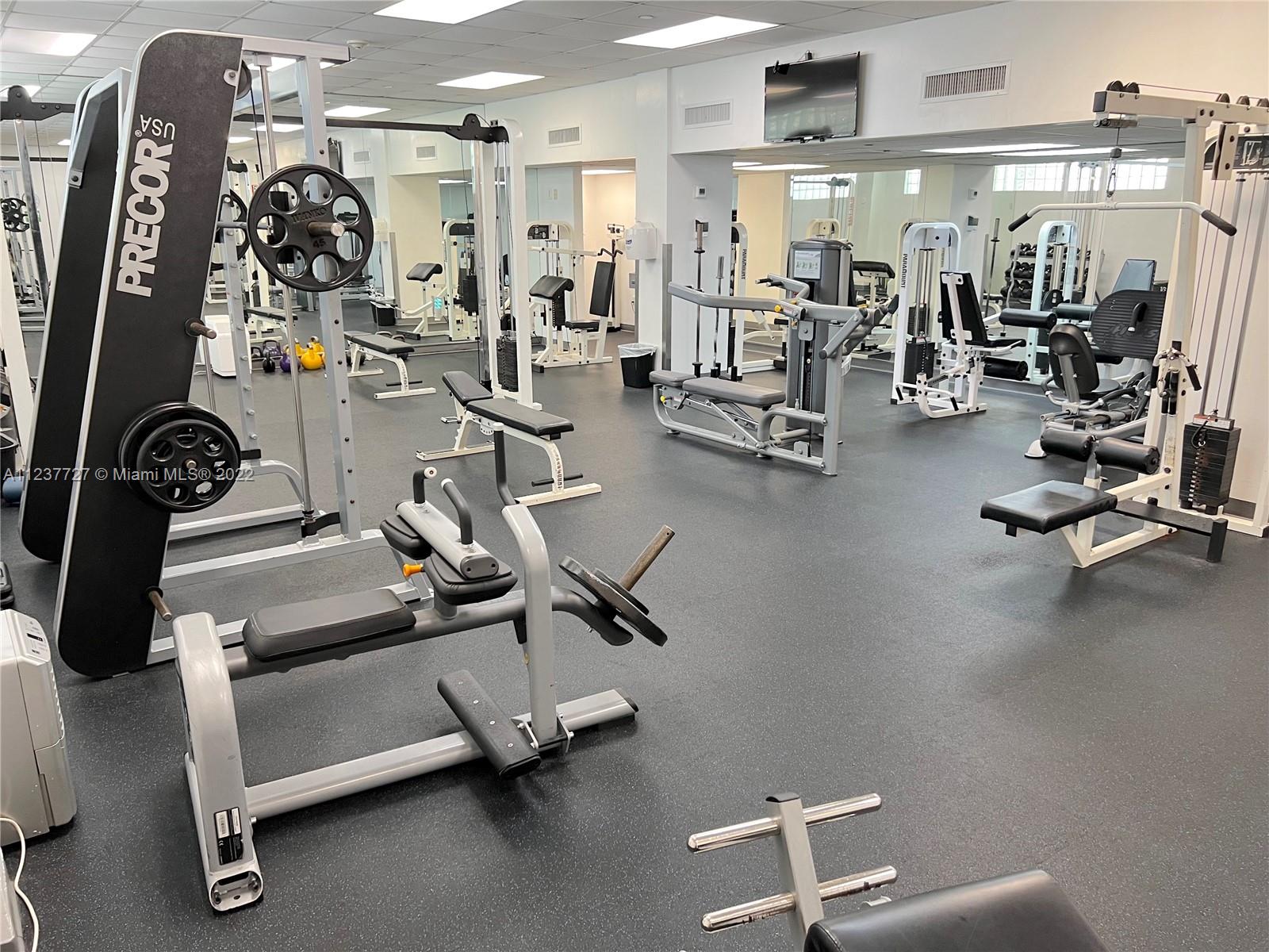 BAY PARK TOWERS CONDO - Residential Lease