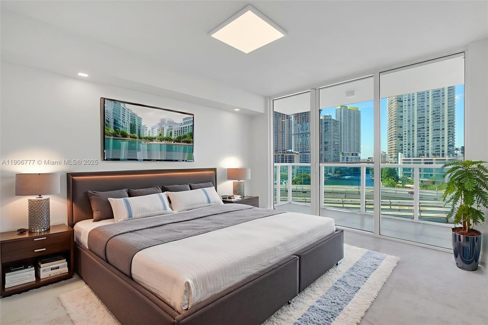 BRICKELL ON THE RIVER N T - Residential