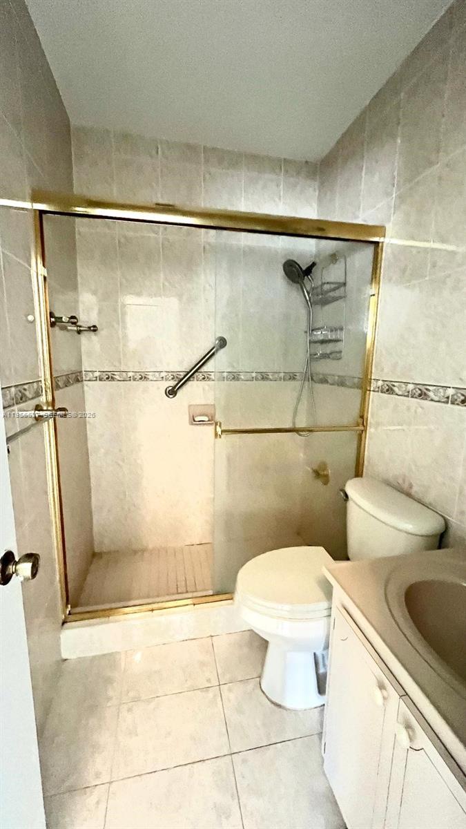 TWELFTH ST MANORS - Residential Lease