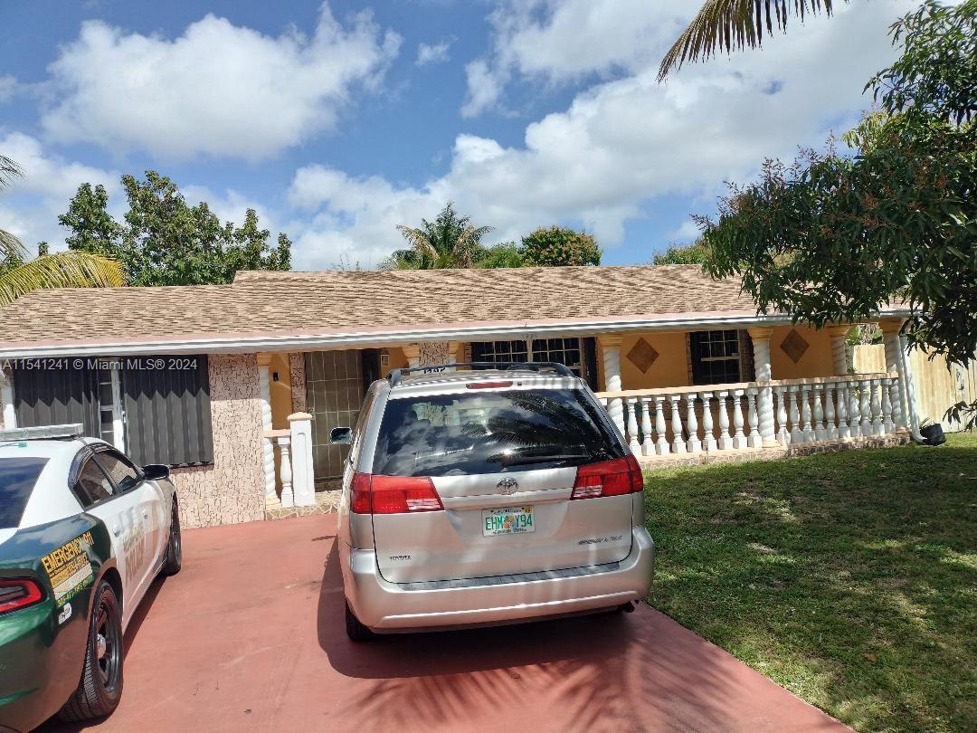 Property for Sale at 1325 Ne 137th St St, North Miami, Miami-Dade County, Florida - Bedrooms: 5 
Bathrooms: 2  - $599,900
