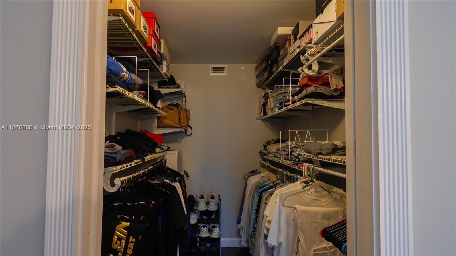 BOCA TEECA CONDO 9 - Residential