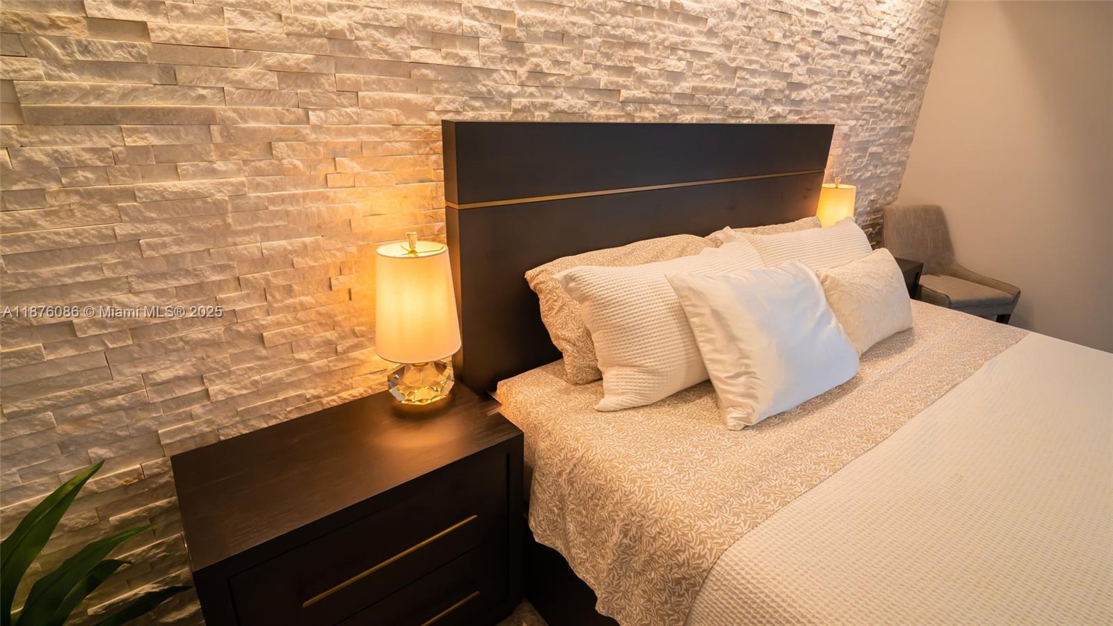 BOCA TEECA CONDO 9 - Residential