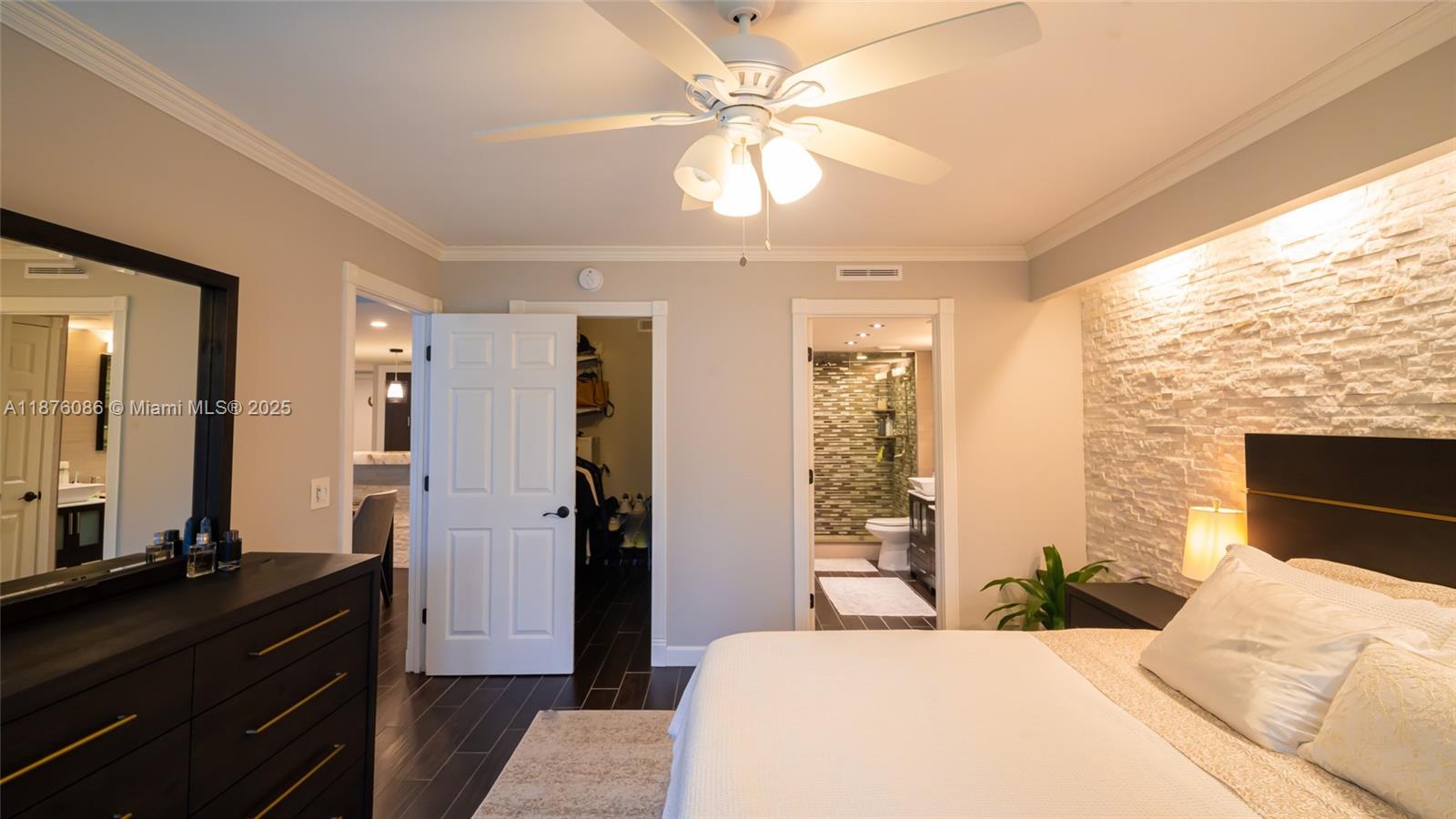 BOCA TEECA CONDO 9 - Residential