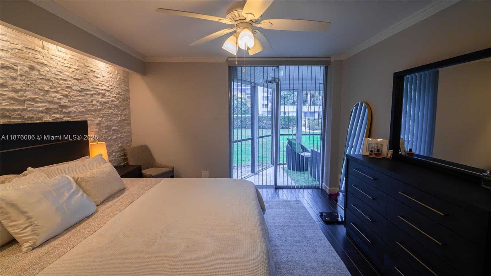 BOCA TEECA CONDO 9 - Residential