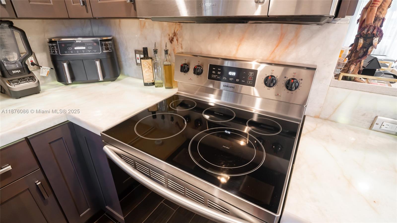 BOCA TEECA CONDO 9 - Residential