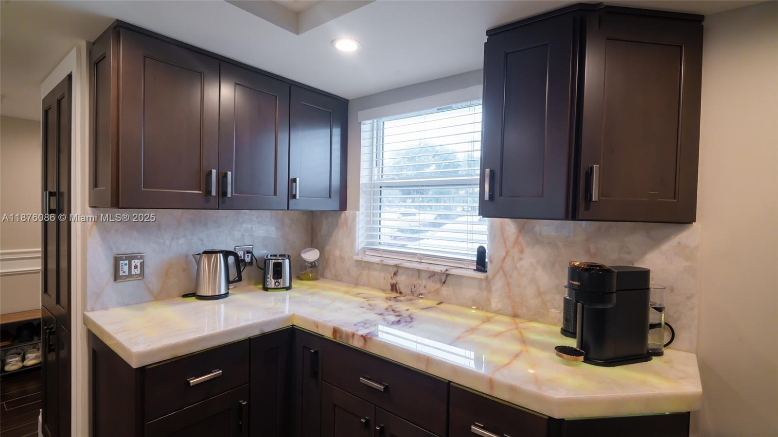 BOCA TEECA CONDO 9 - Residential