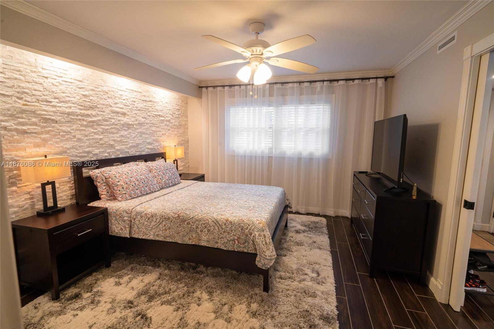 BOCA TEECA CONDO 9 - Residential