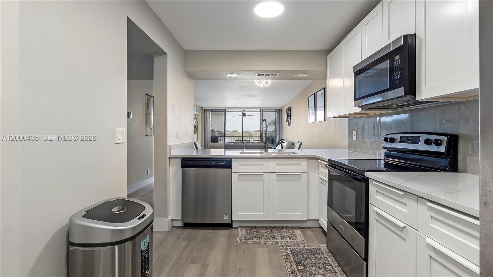 CORAL GATE VII CONDO - Residential