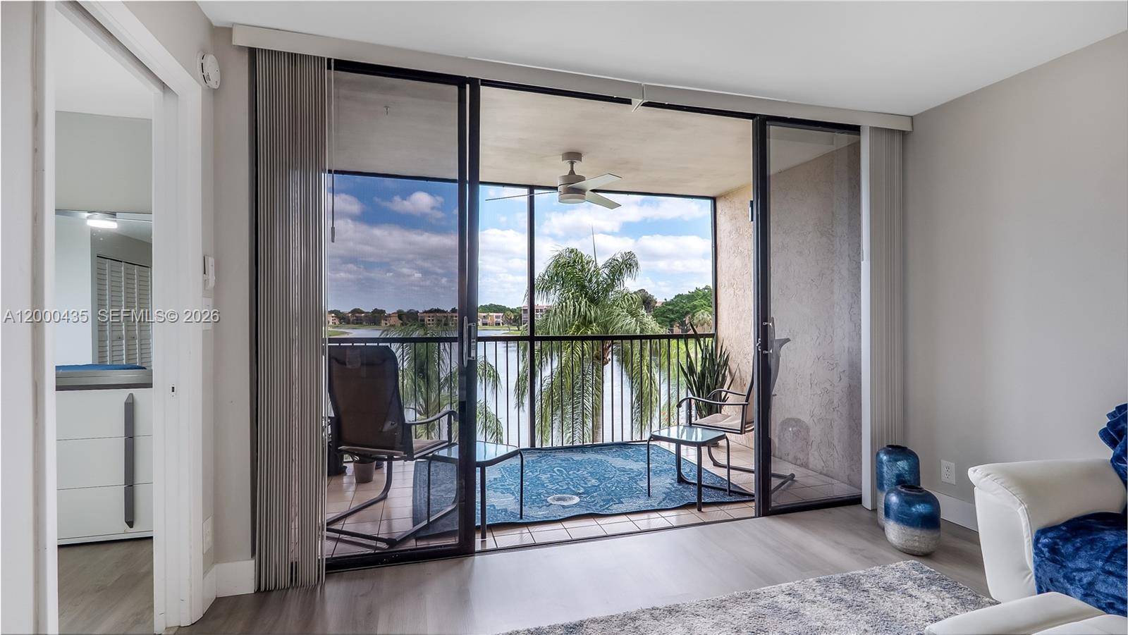 6231 Coral Lake Dr 307