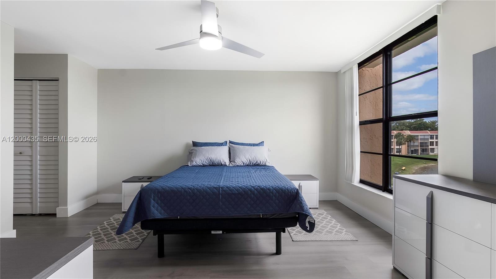 CORAL GATE VII CONDO - Residential