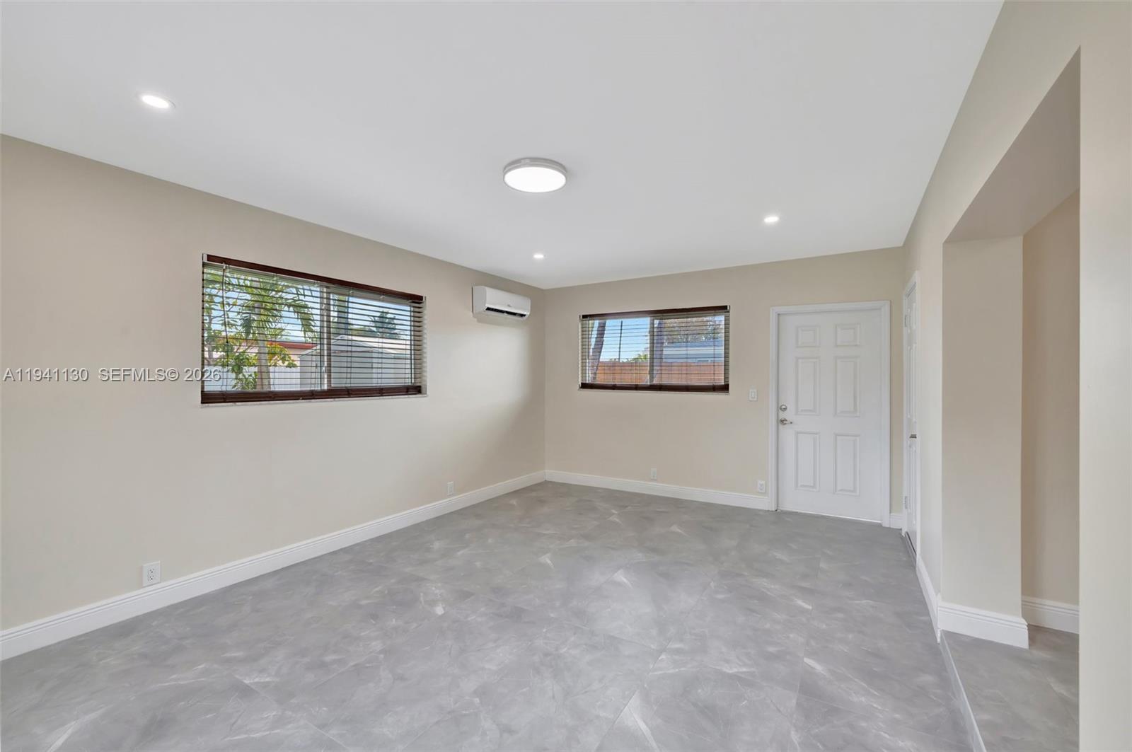 RIVERLAND VILLAGE SEC 1 R - Residential Lease