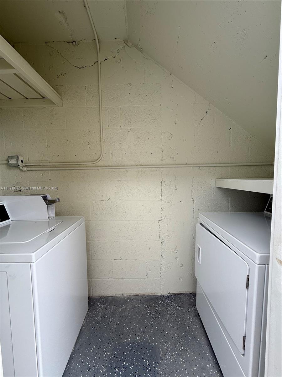 RIVERSIDE PARK ADD AMEN P - Residential Lease