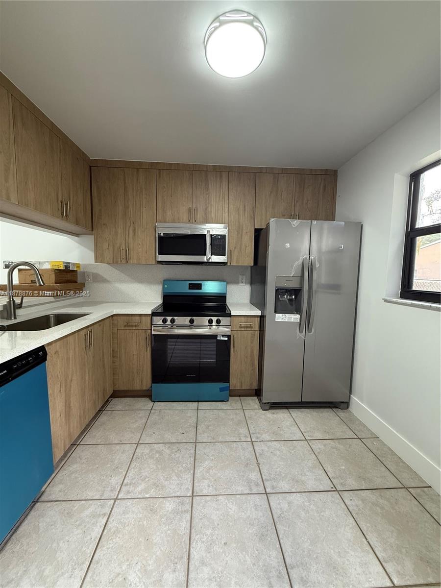 RIVERSIDE PARK ADD AMEN P - Residential Lease