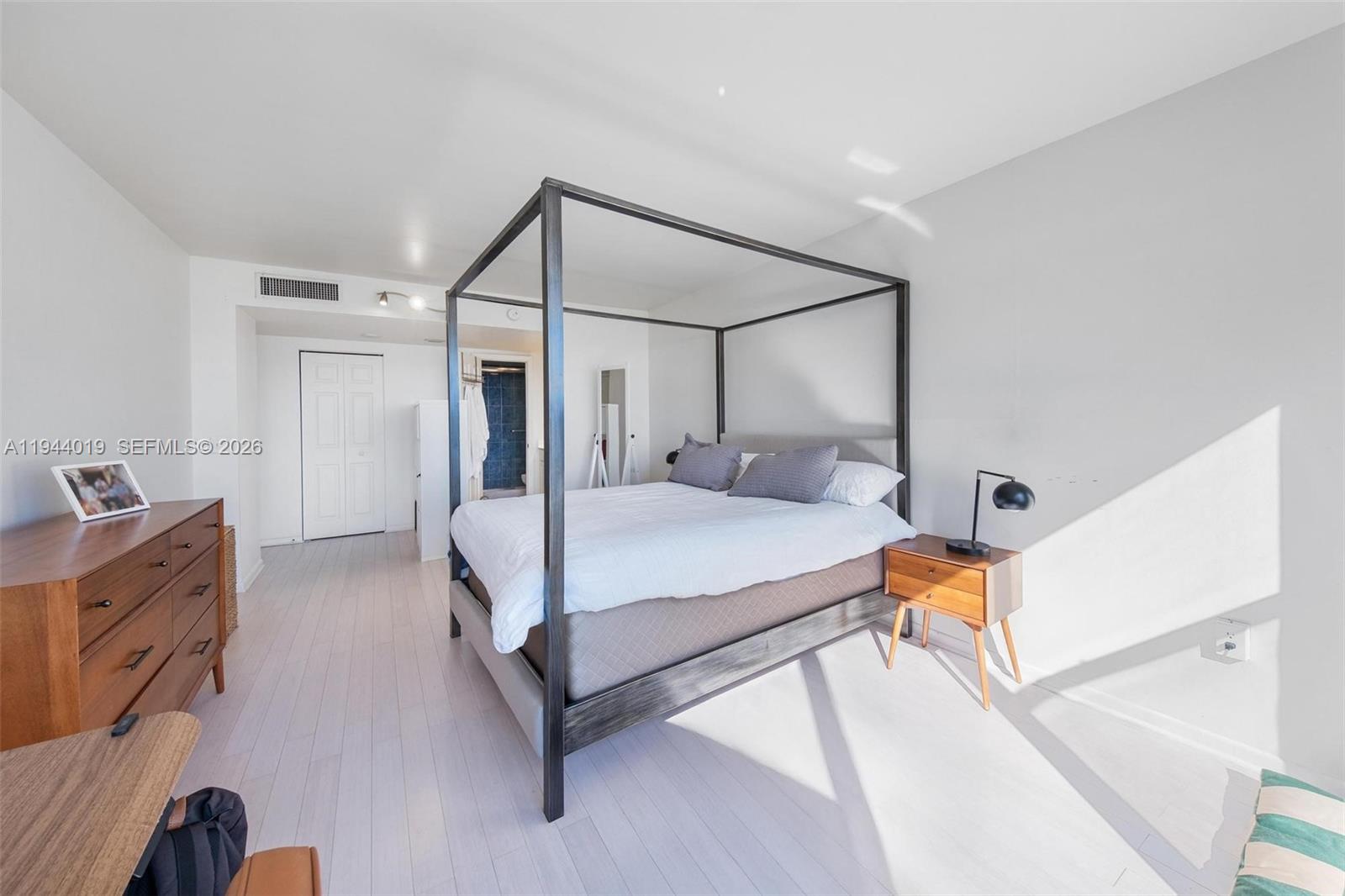 JOCKEY CLUB CONDO - Residential