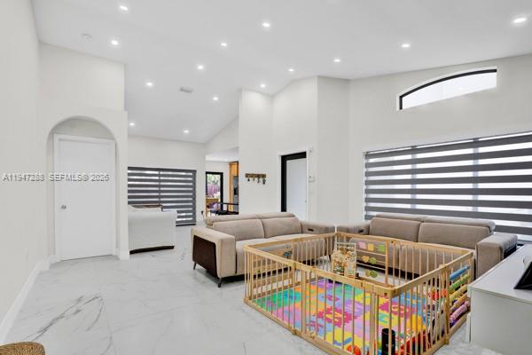 LAKES OF THE MEADOW-MEADO - Residential