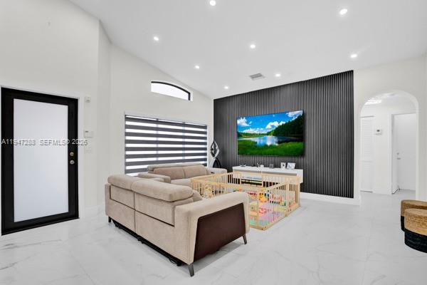 LAKES OF THE MEADOW-MEADO - Residential