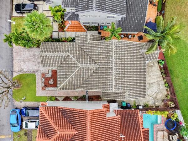 LAKES OF THE MEADOW-MEADO - Residential