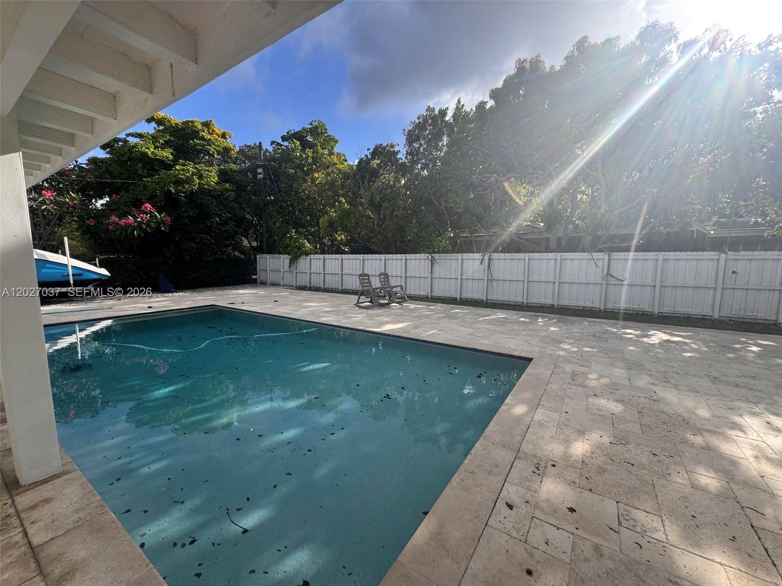 SUNILAND MANOR - Residential