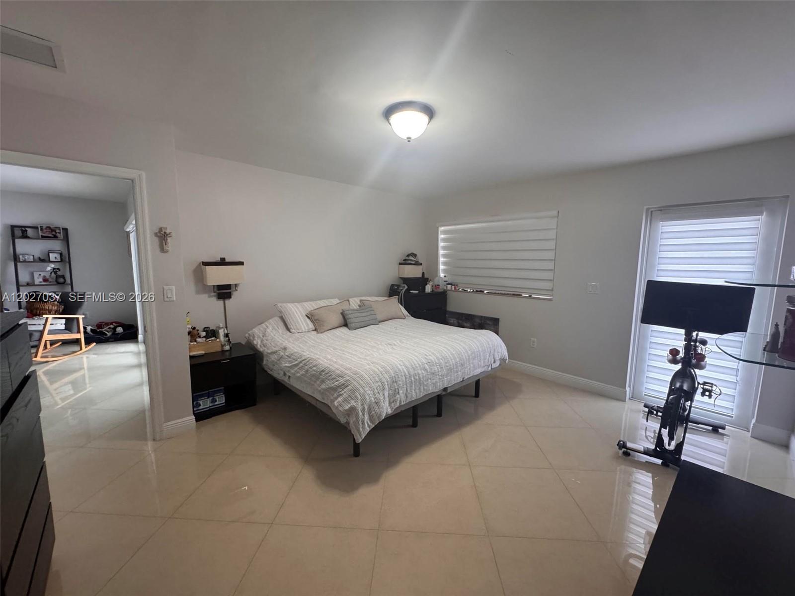 SUNILAND MANOR - Residential