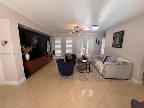 Tiny photo for 12800 SW 82nd Ct, Pinecrest, FL 33156 (MLS # A12027037)