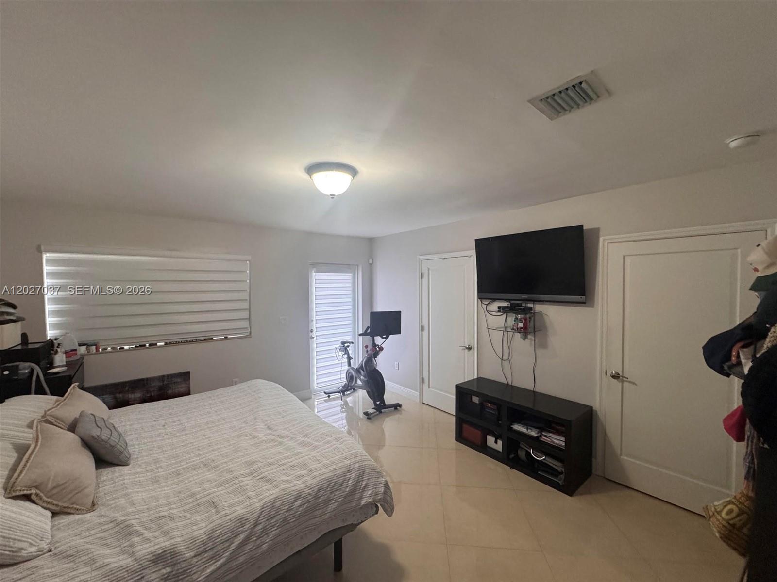 SUNILAND MANOR - Residential