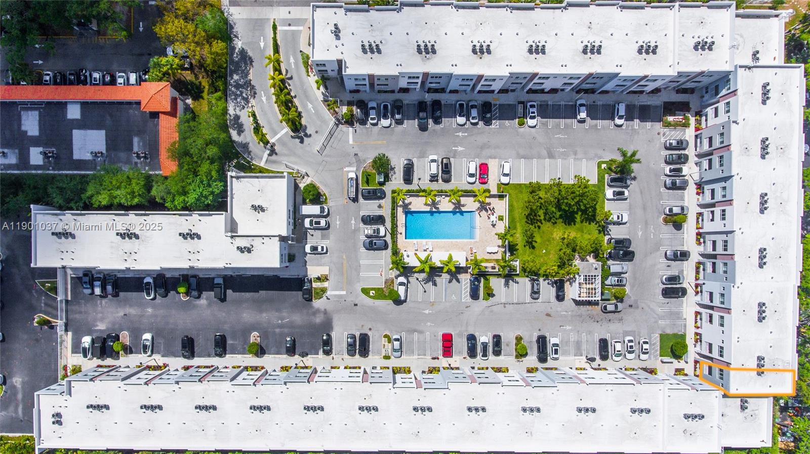 RIVERWOOD - Residential Lease