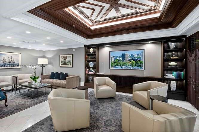 YACHT HARBOUR CONDO - Residential