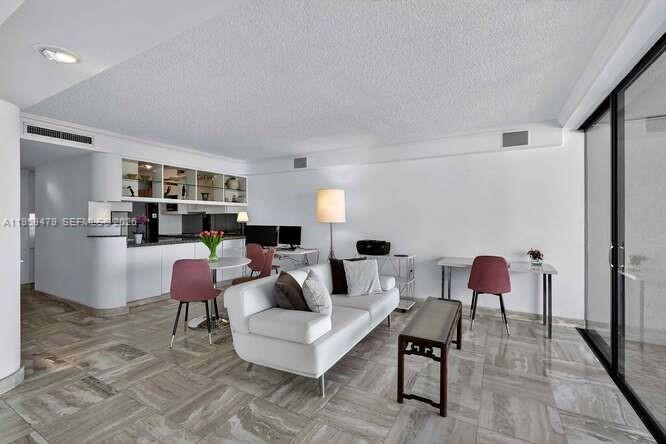 YACHT HARBOUR CONDO - Residential