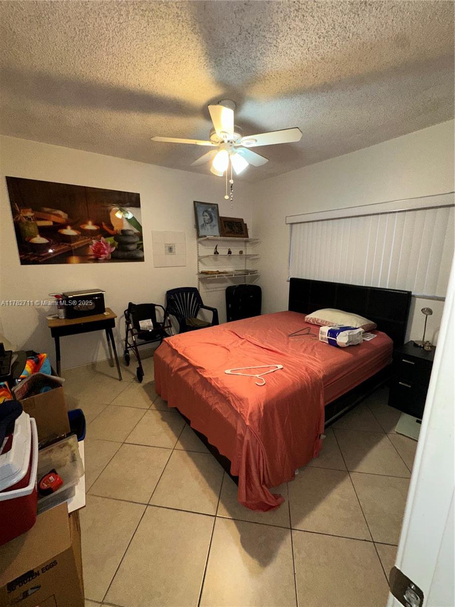 EL PRADO XI CONDO - Residential