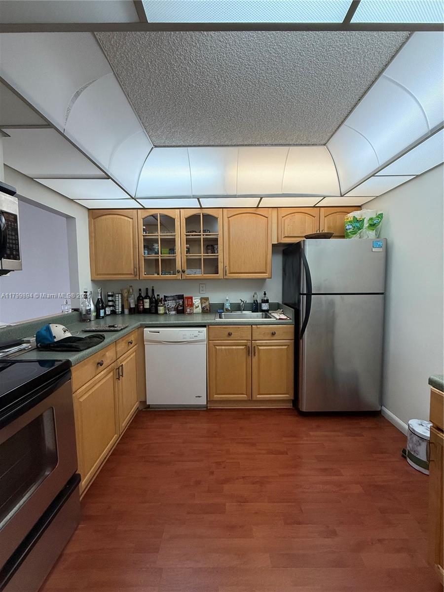 TOWERS OF OCEANVIEW SOUTH - Residential