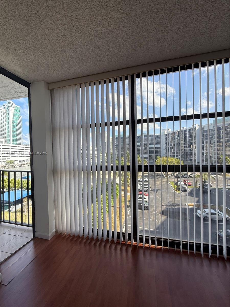 TOWERS OF OCEANVIEW SOUTH - Residential