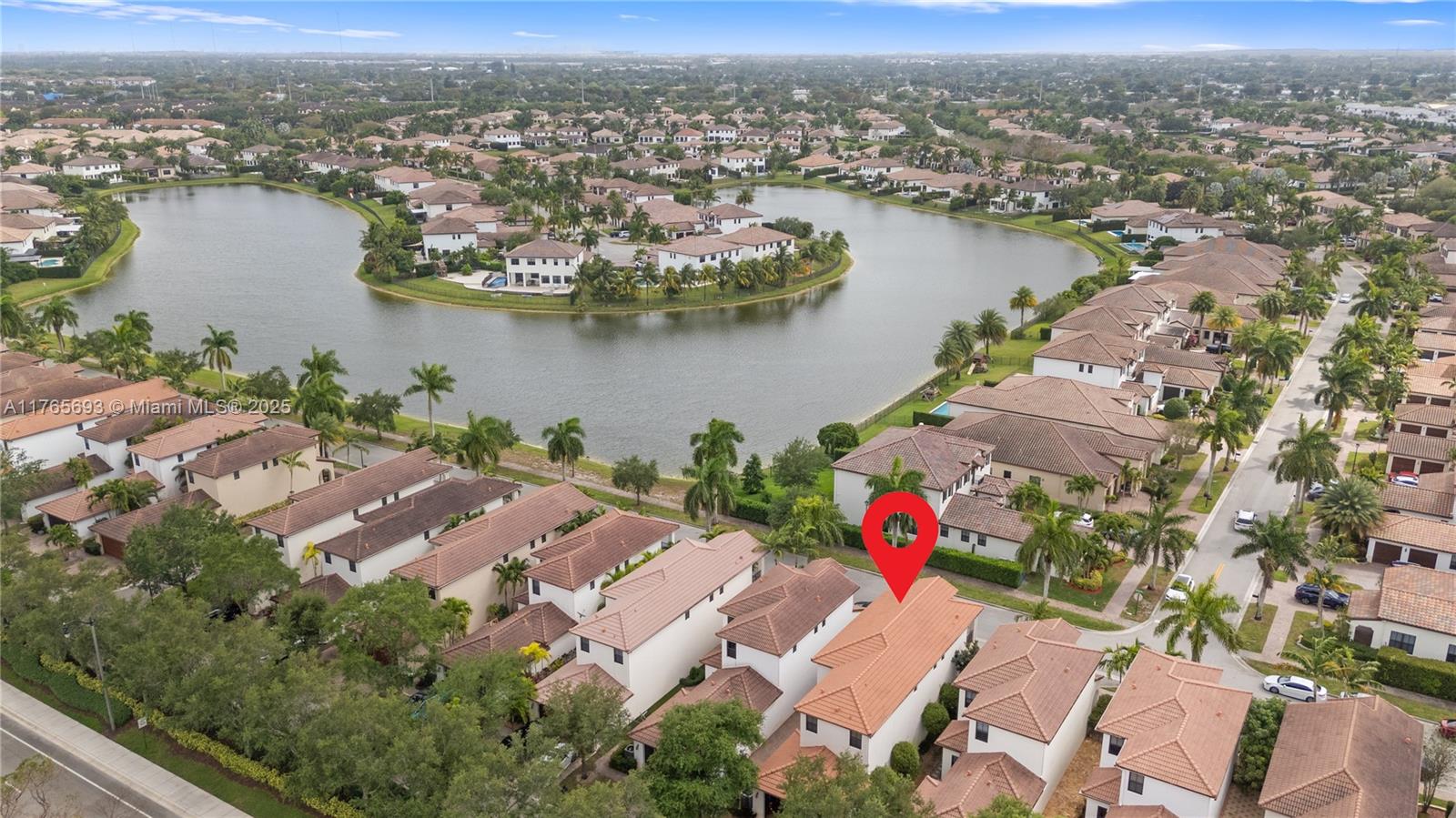 8387 NW 38th St