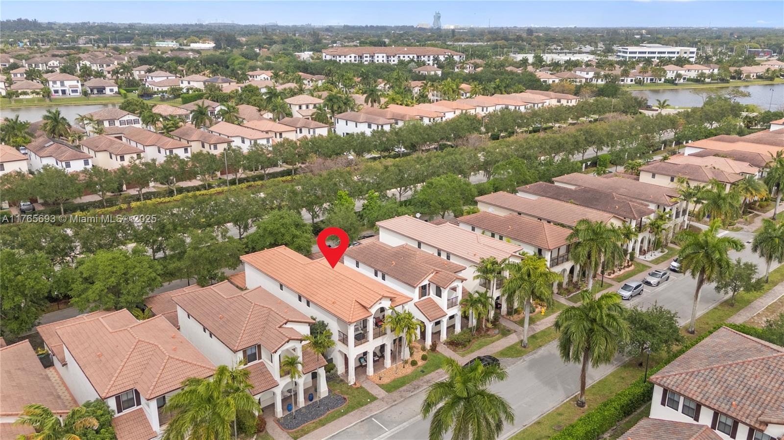 8387 NW 38th St