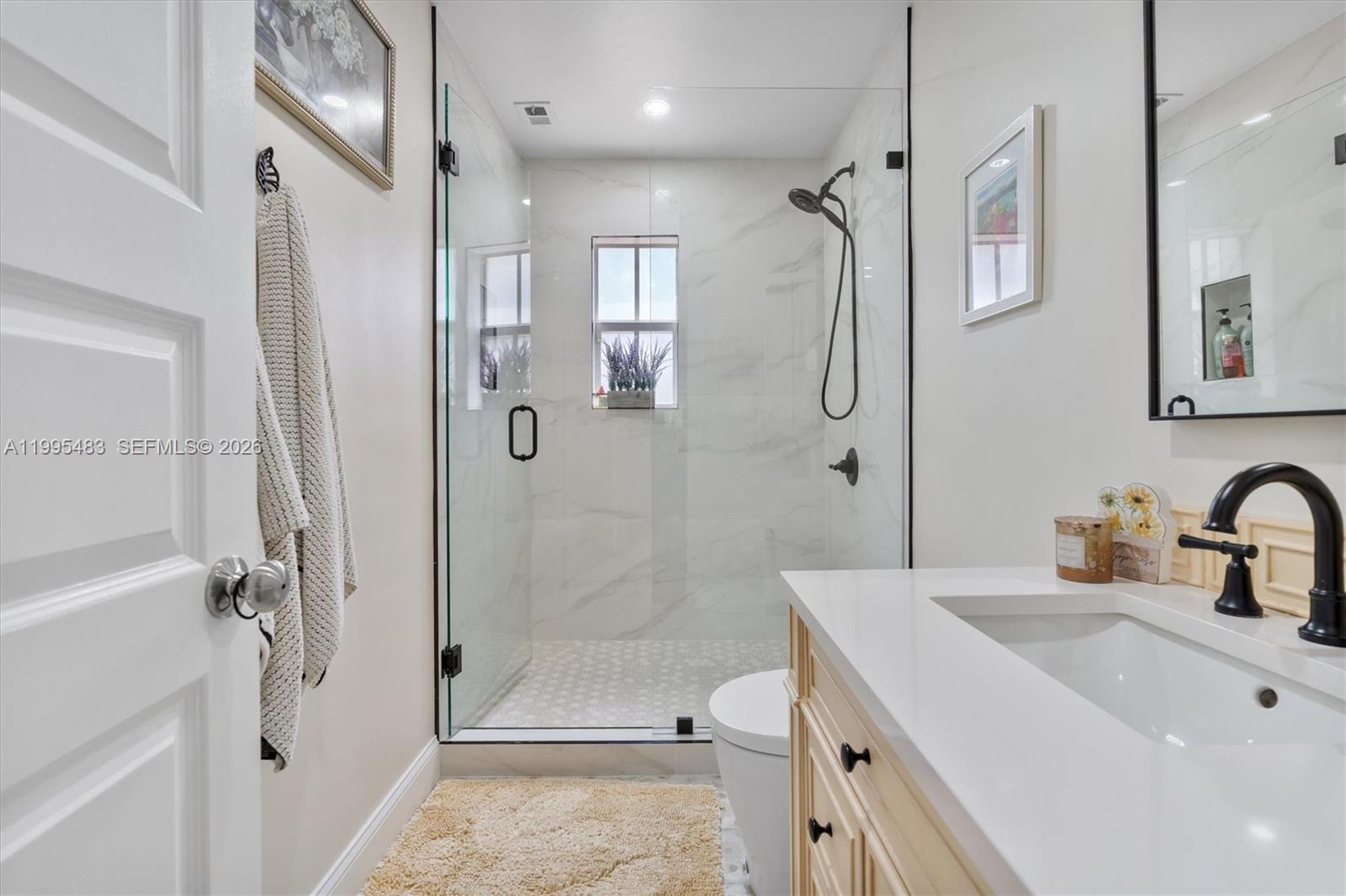 MIAMI SHORES SEC 4 AMD PL - Residential Lease