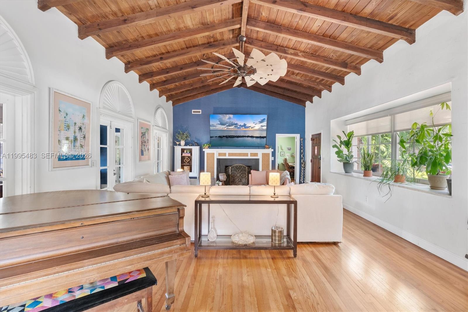 MIAMI SHORES SEC 4 AMD PL - Residential Lease