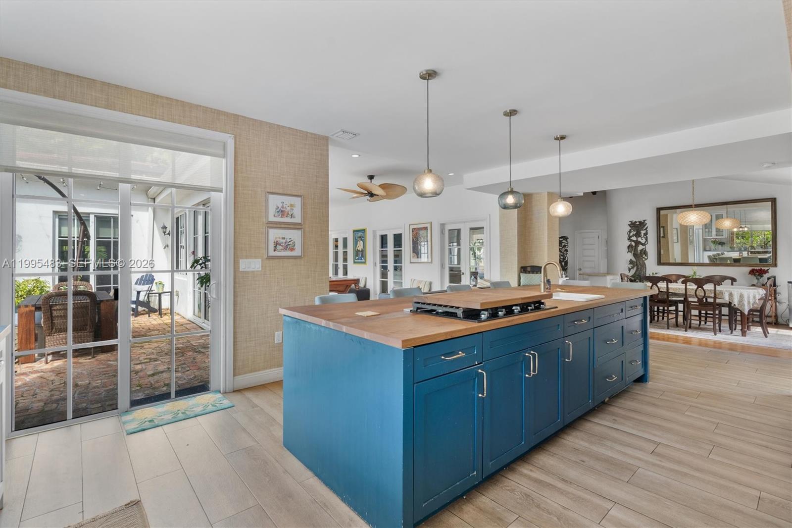 MIAMI SHORES SEC 4 AMD PL - Residential Lease