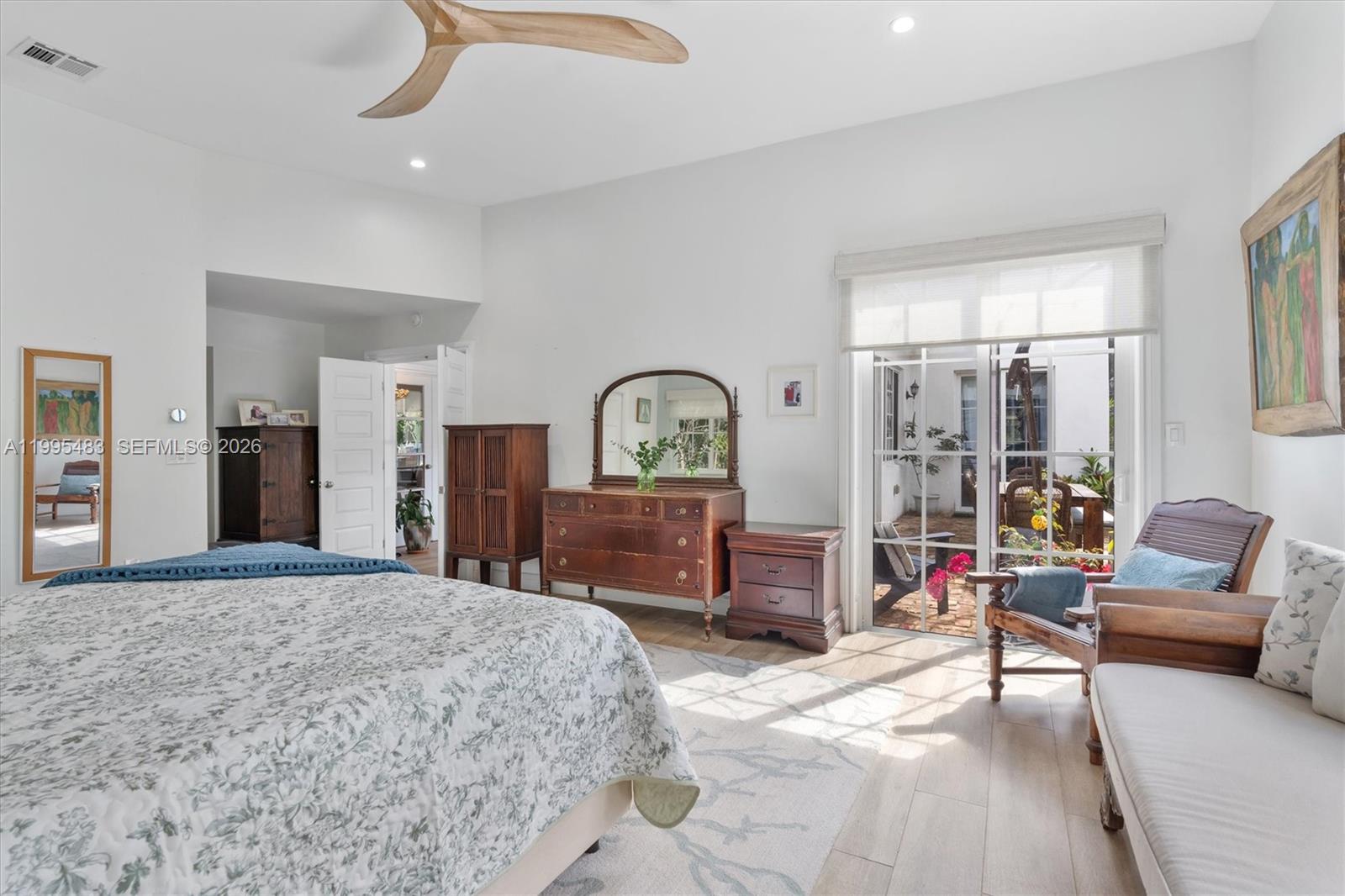 MIAMI SHORES SEC 4 AMD PL - Residential Lease