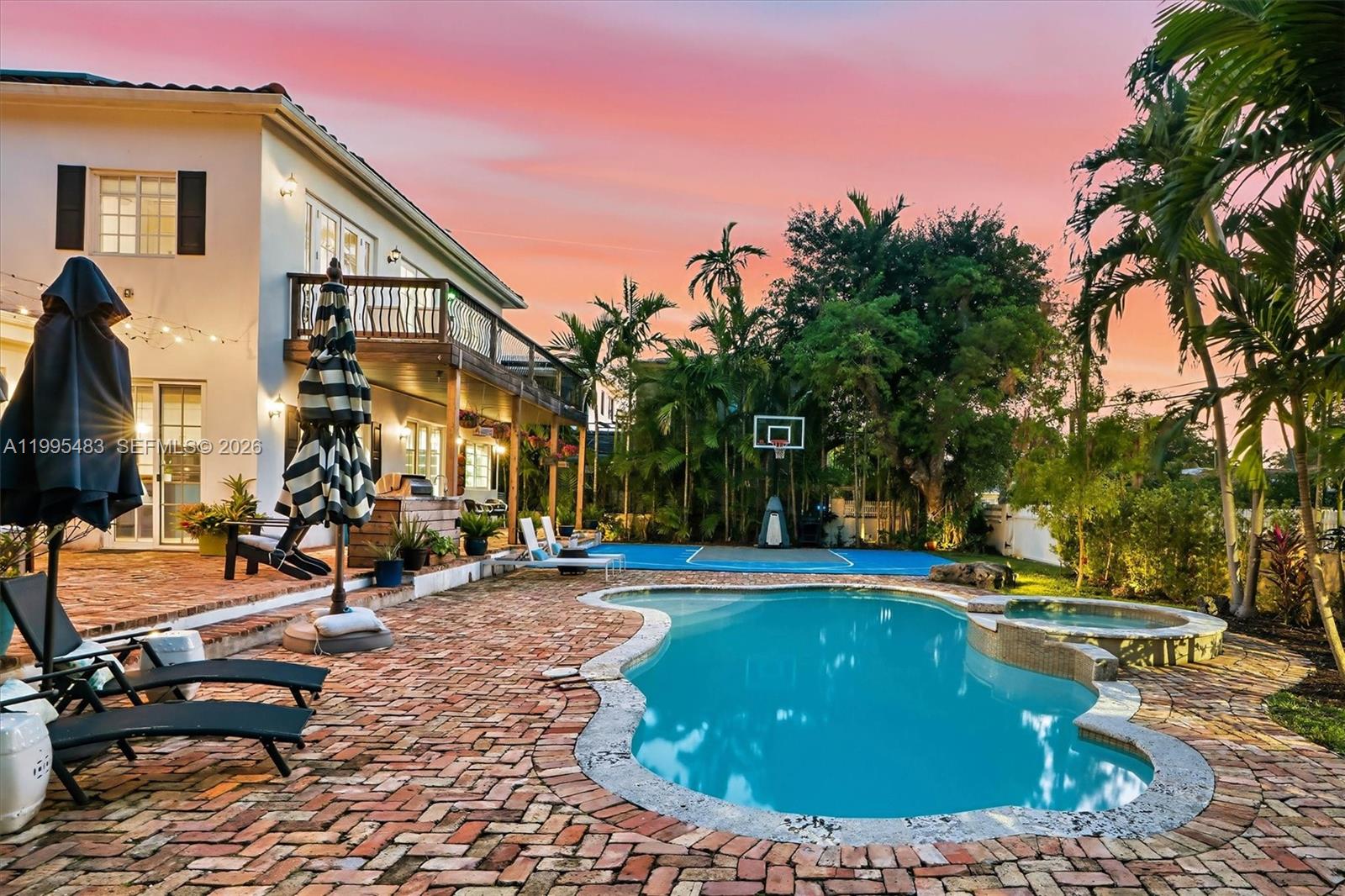 MIAMI SHORES SEC 4 AMD PL - Residential Lease