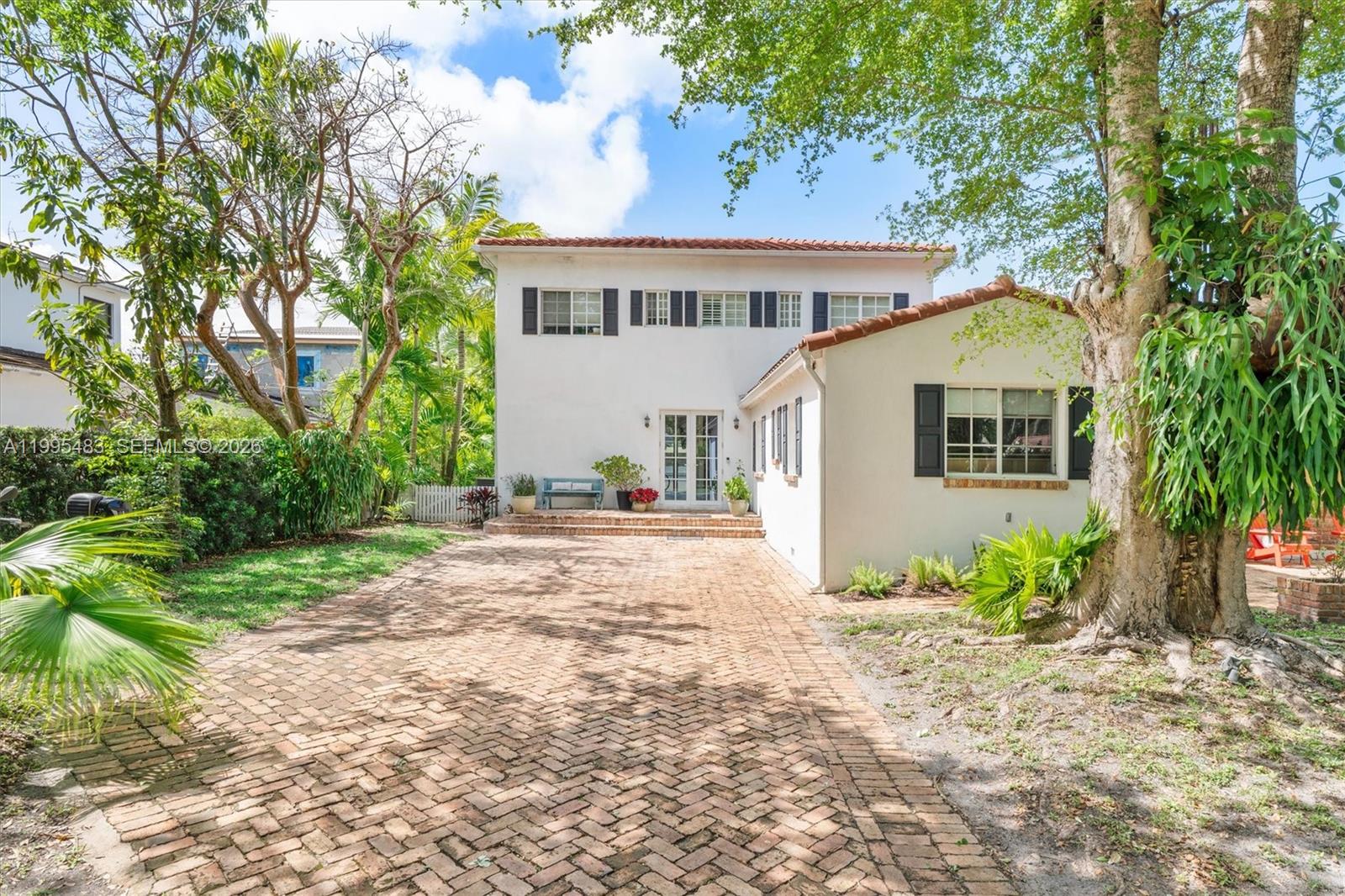 MIAMI SHORES SEC 4 AMD PL - Residential Lease