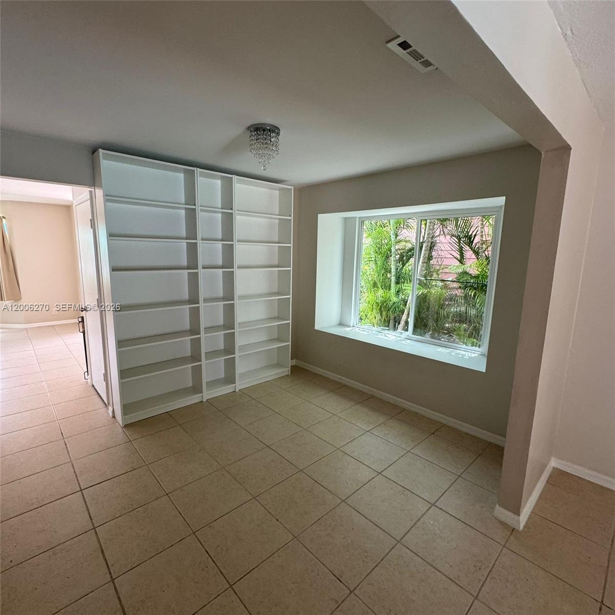 VICTORIA WOODS 1 - Residential