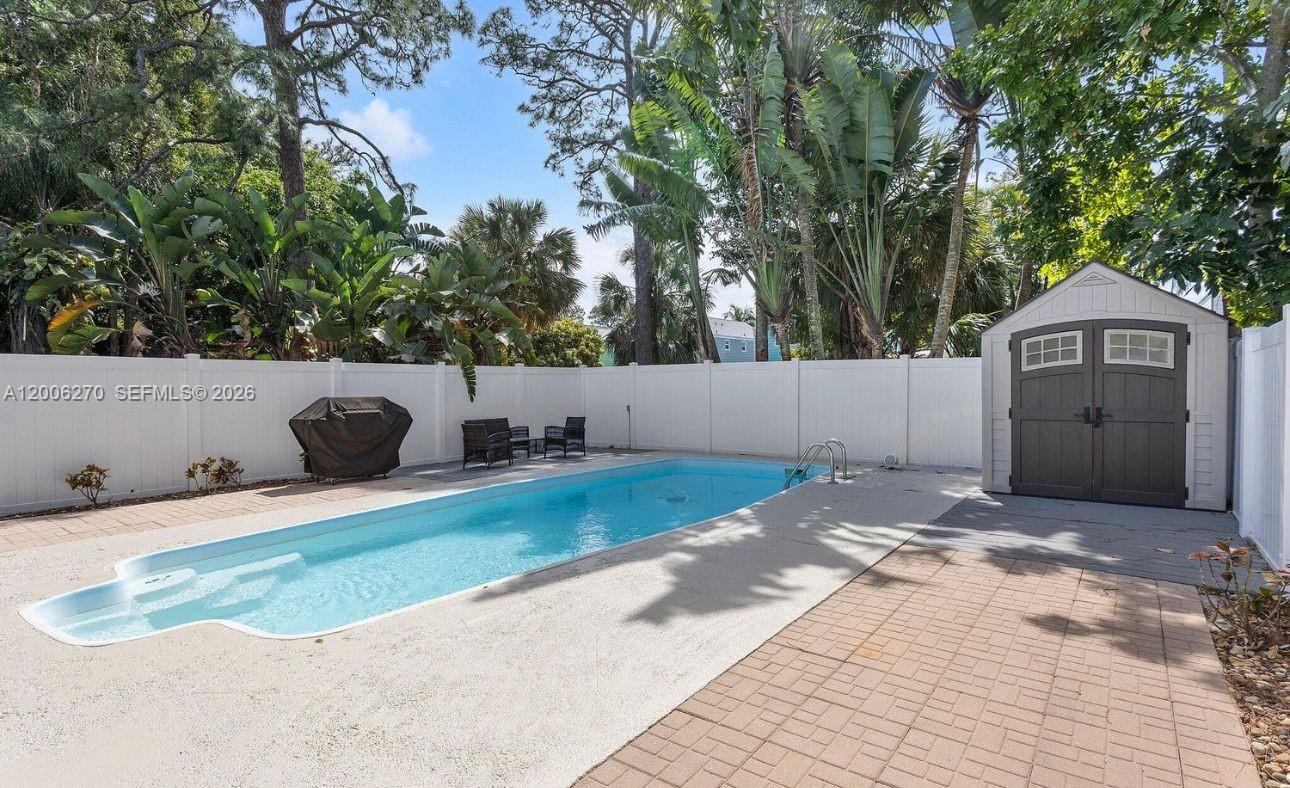 VICTORIA WOODS 1 - Residential