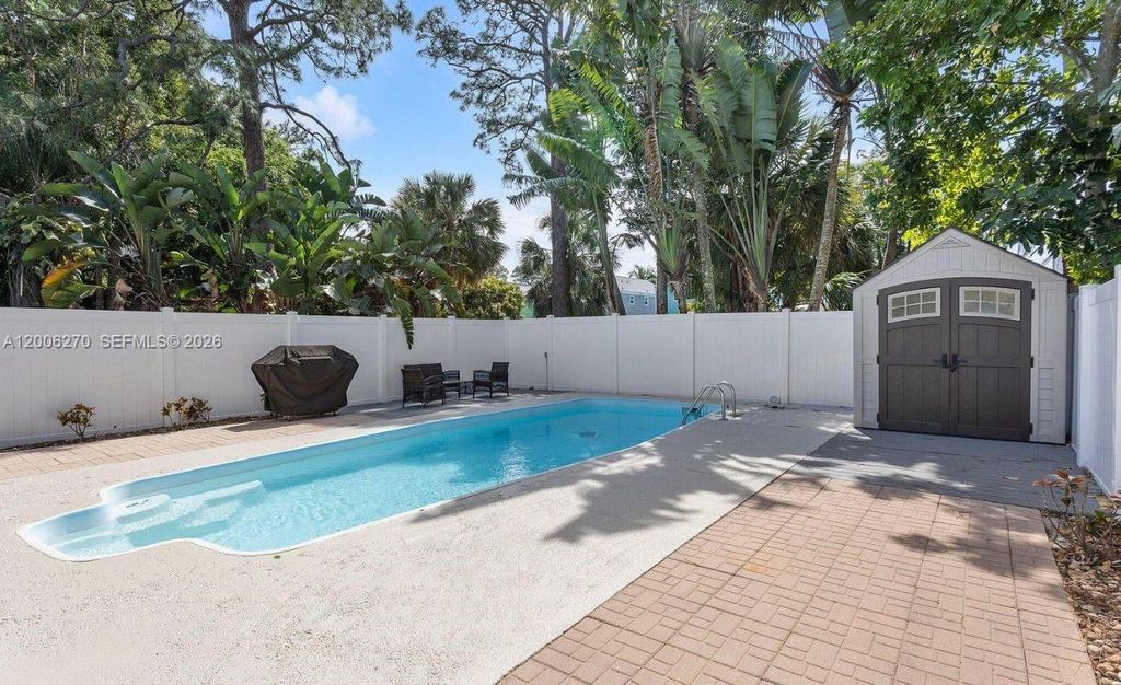Photo of 5836 Rambler Rose Way, West Palm Beach, FL 33415 (MLS # A12006270)